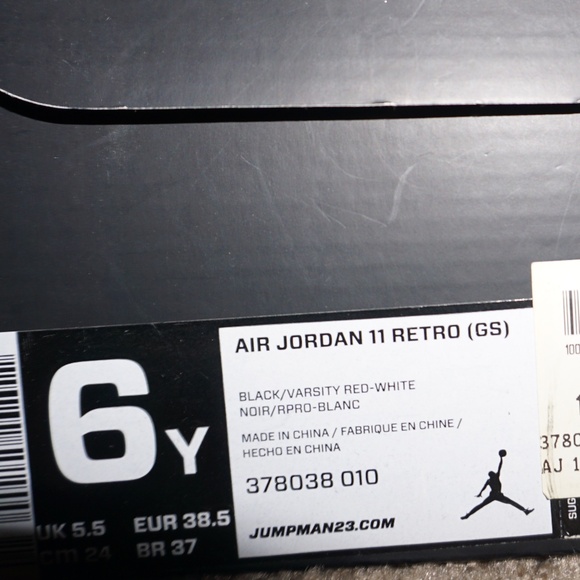 JORDAN | JORDAN 11 RETRO PLAYOFFS BRED - Picture 6 of 6